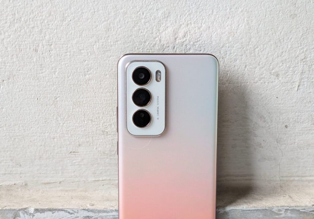 Oppo Reno 12 Features