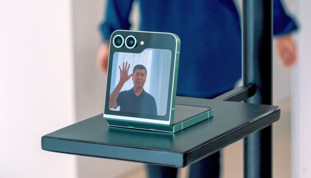 Samsung Galaxy z Fflip 6 (3)